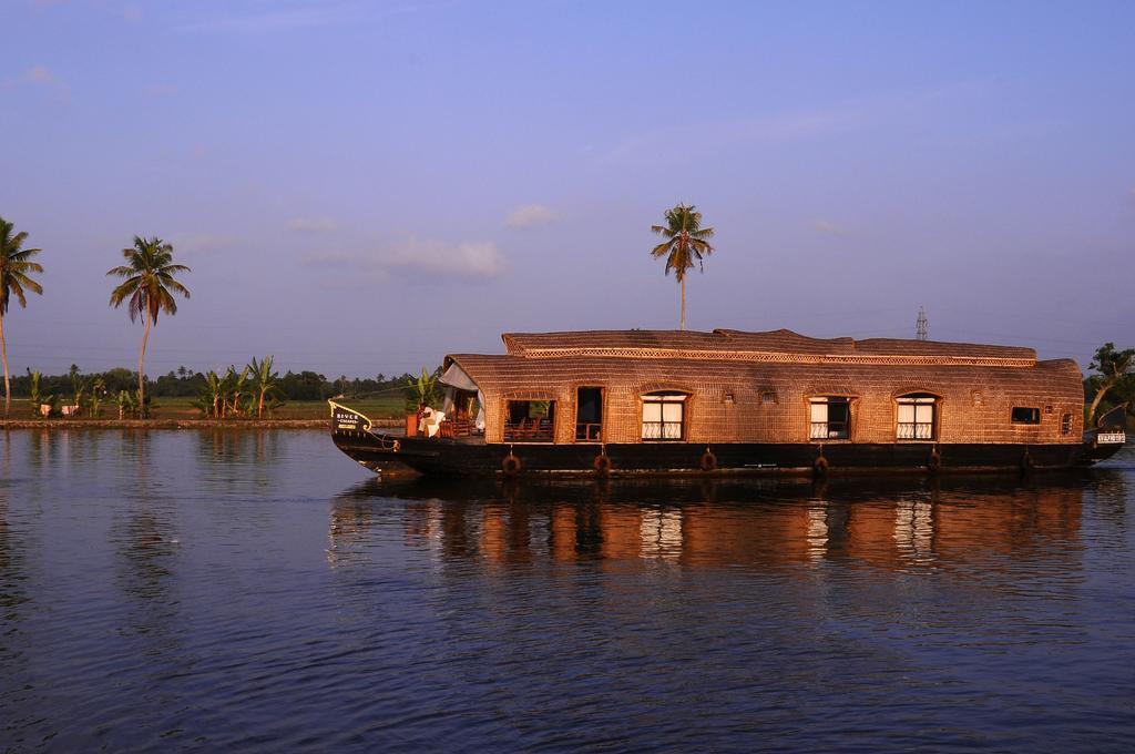 Xandari Riverscapes Alappuzha Kültér fotó